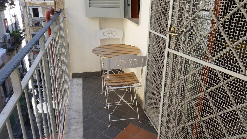 Residenza Il Castello Ξενοδοχείο Νάπολη Εξωτερικό φωτογραφία