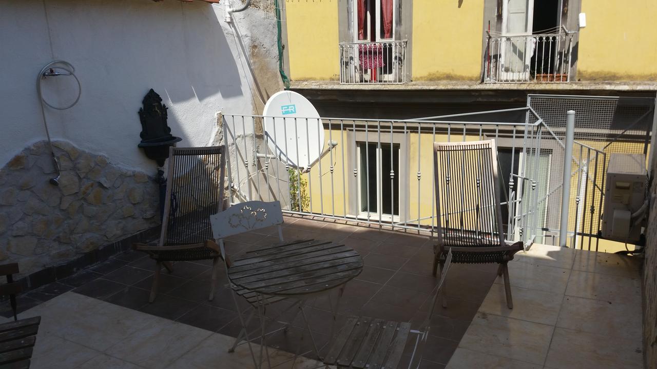 Residenza Il Castello Ξενοδοχείο Νάπολη Εξωτερικό φωτογραφία