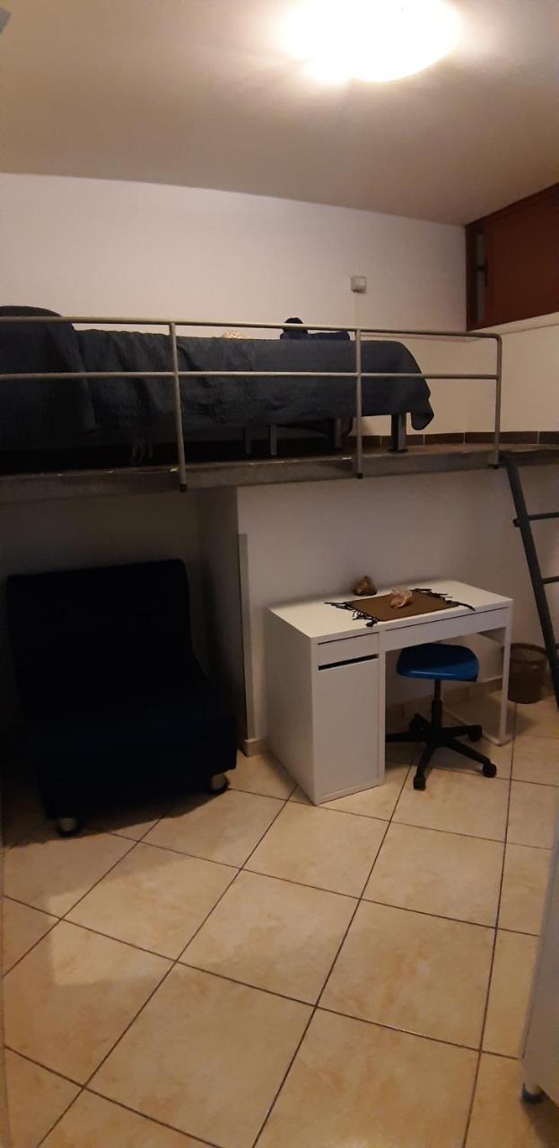 Residenza Il Castello Ξενοδοχείο Νάπολη Εξωτερικό φωτογραφία