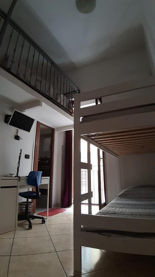 Residenza Il Castello Ξενοδοχείο Νάπολη Εξωτερικό φωτογραφία
